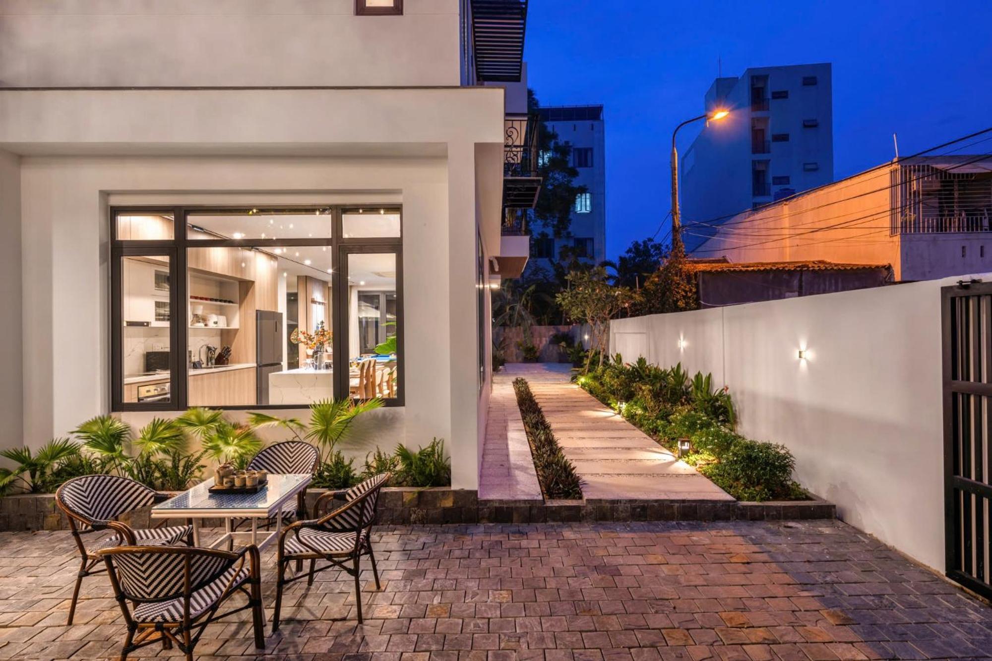 Luxurious 500M Villa, Private Pool, 300M To Beach Danang Exterior photo