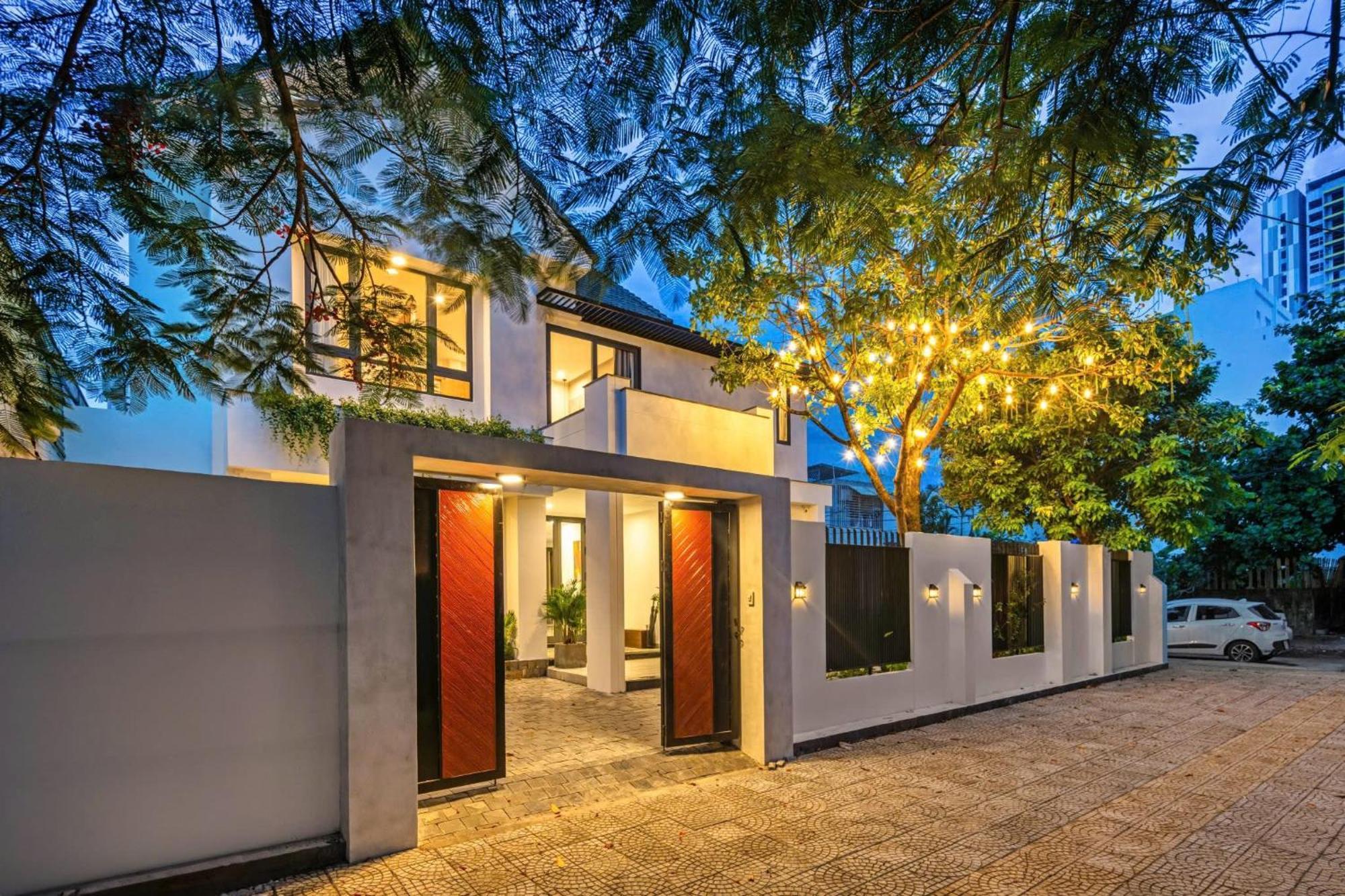 Luxurious 500M Villa, Private Pool, 300M To Beach Danang Exterior photo